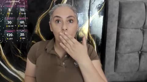 Snapshot of mature_gold chatting on 13, 9, 2025 mature_gold online show from 13, 9, 2025