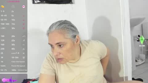 Snapshot of mature_gold1 chatting on 15, 5, 2026 danna mature online show from 15, 5, 2026