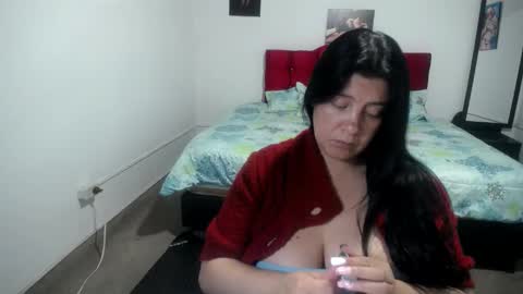 Snapshot of maturealexxa chatting on 18, 12, 2024 alexa online show from 18, 12, 2024