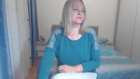 Snapshot of maturediana chatting on 2, 5, 2026 maturediana online show from 2, 5, 2026