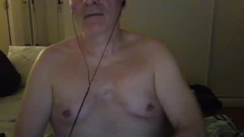 maturehotman online show from 10, 12, 2024