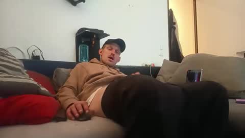 Snapshot of matzestr95 chatting on 9, 6, 2026 matzestr95 online show from 9, 6, 2026