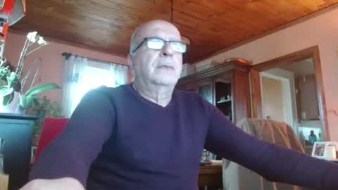 Snapshot of mauriceandre chatting on 7, 1, 2026 Maurice online show from 7, 1, 2026