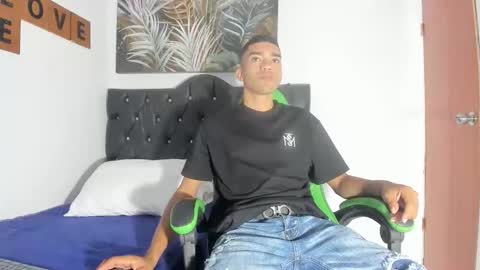 MAURICIO online show from 2, 3, 2026