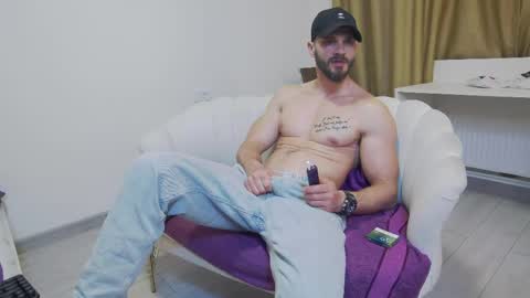 mauro_real_man online show from 23, 4, 2026
