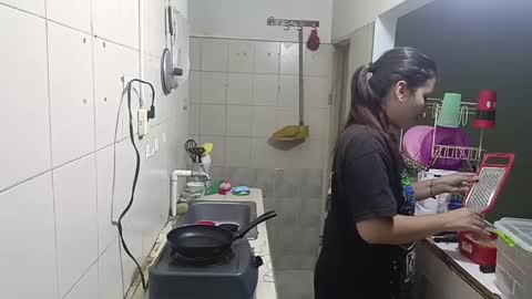 mauroluxandra online show from 24, 2, 2025