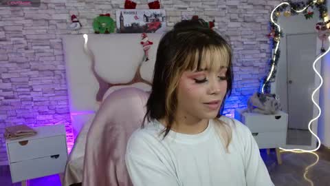 Mavis  online show from 15, 1, 2026