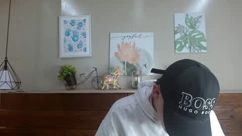 Max online show from 4, 6, 2026