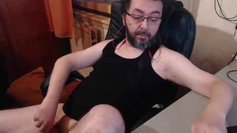 Max online show from 2, 1, 2025