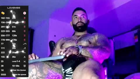 max__prada online show from 19, 2, 2026