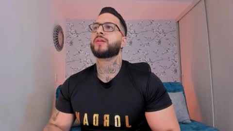 max D. online show from 25, 2, 2026