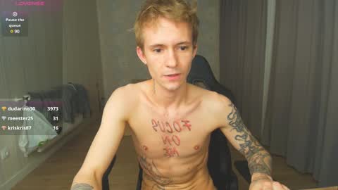 Max Gen with tats 24years  And Ethan without tats 20 years online show from 28, 12, 2024