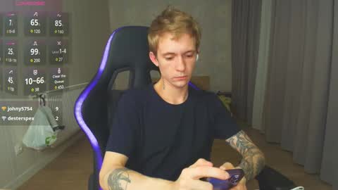 Max Gen with tats 24years  And Ethan without tats 20 years online show from 29, 12, 2024