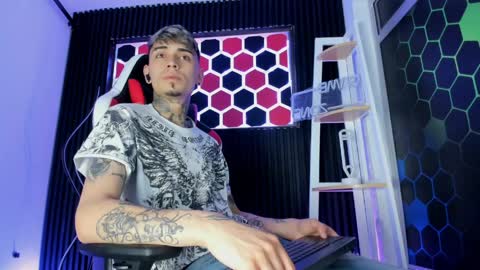 Max online show from 9, 4, 2026