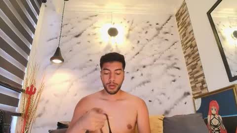 Max Hornye online show from 5, 3, 2026