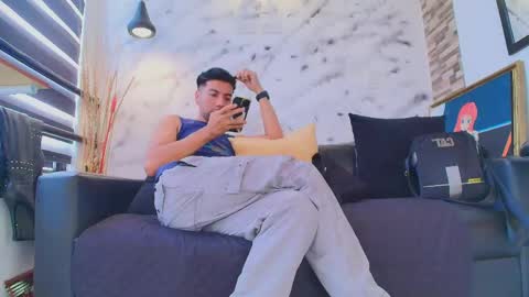 Max Hornye online show from 18, 4, 2026