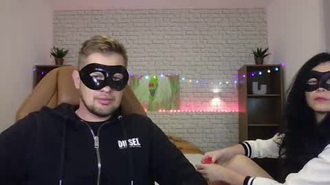 Max  Aliya online show from 11, 9, 2025