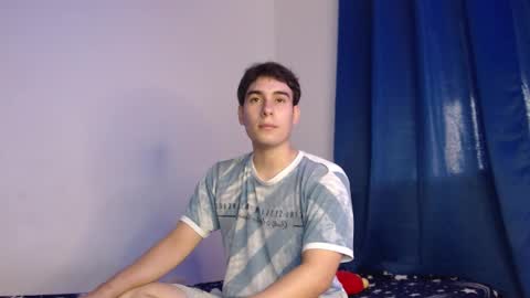 Snapshot of max_snow1616 chatting on 23, 11, 2025 max_snow1616 online show from 23, 11, 2025