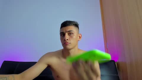 MAX     online show from 23, 4, 2026