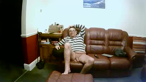 MAX online show from 18, 1, 2025