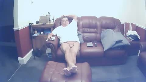 MAX online show from 4, 10, 2025