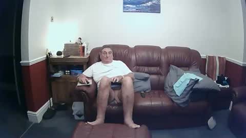 MAX online show from 20, 10, 2025