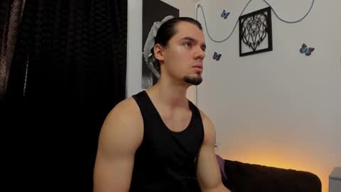 Snapshot of maxi_styles chatting on 3, 2, 2025 Alex online show from 3, 2, 2025