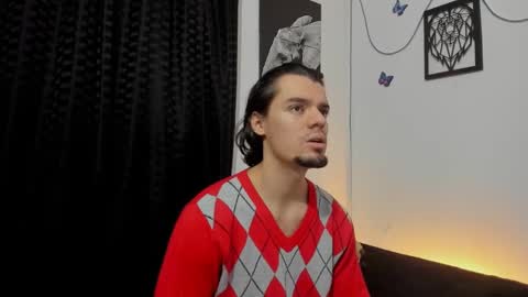 Snapshot of maxi_styles chatting on 24, 2, 2025 Alex online show from 24, 2, 2025