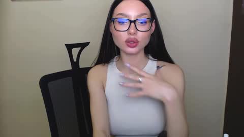 Snapshot of maxi_sweetheart chatting on 26, 12, 2024 Joanna online show from 26, 12, 2024