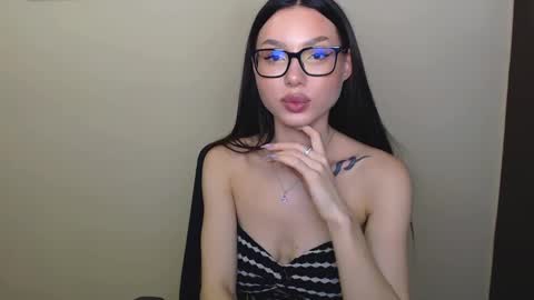 Snapshot of maxi_sweetheart chatting on 29, 12, 2024 Joanna online show from 29, 12, 2024