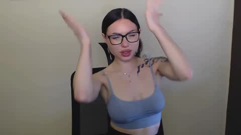 Snapshot of maxi_sweetheart chatting on 13, 2, 2025 Joanna online show from 13, 2, 2025