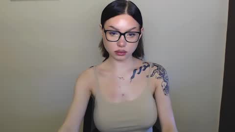 Snapshot of maxi_sweetheart chatting on 18, 2, 2025 Joanna online show from 18, 2, 2025