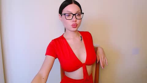 Snapshot of maxi_sweetheart chatting on 21, 9, 2025 Joanna online show from 21, 9, 2025