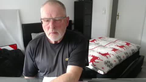 maxifaxi online show from 5, 12, 2025