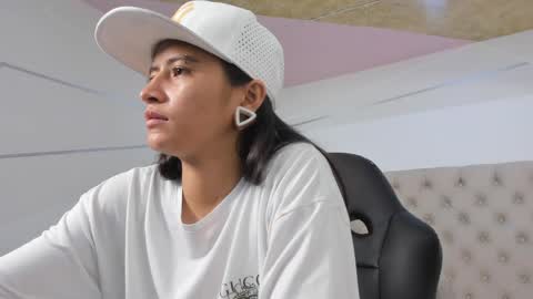 Snapshot of maxigarcia_ chatting on 28, 5, 2026 Maxi online show from 28, 5, 2026