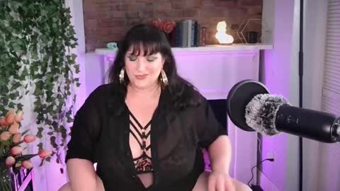 Snapshot of maximarilith chatting on 28, 9, 2025 Maxi Marilith online show from 28, 9, 2025