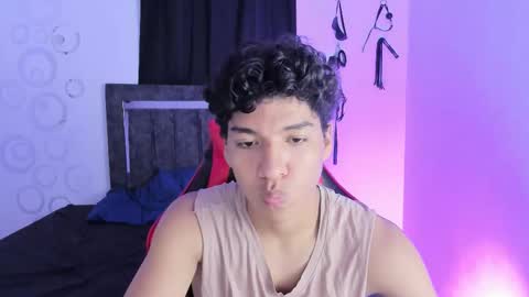 Maximiliano online show from 11, 11, 2025