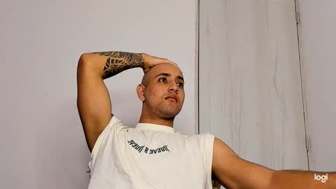 Snapshot of maximo004 chatting on 5, 1, 2026 Maximo online show from 5, 1, 2026