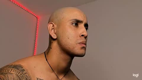 Snapshot of maximo004 chatting on 8, 1, 2026 Maximo online show from 8, 1, 2026