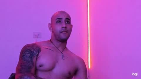 Snapshot of maximo004 chatting on 9, 1, 2026 Maximo online show from 9, 1, 2026