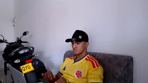 Maximo Sebastian online show from 23, 6, 2026
