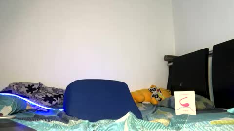 Maximo Aron Vega online show from 10, 3, 2025