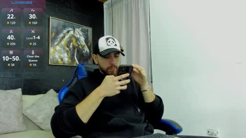 Snapshot of maximo_wolf1 chatting on 1, 11, 2025 Maximo Wolf online show from 1, 11, 2025