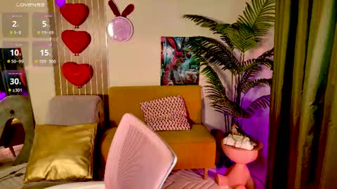 MaxinCarroll online show from 18, 7, 2026