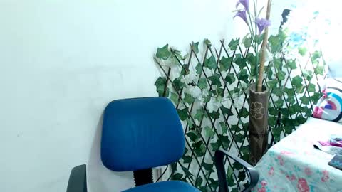 maxinesex_ online show from 10, 1, 2025