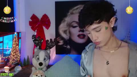 Snapshot of maxiy_001 chatting on 4, 12, 2024 Max online show from 4, 12, 2024