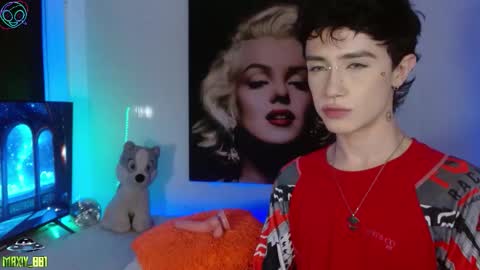 Snapshot of maxiy_001 chatting on 21, 9, 2025 Max online show from 21, 9, 2025