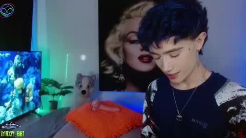 Snapshot of maxiy_001 chatting on 7, 11, 2025 Max online show from 7, 11, 2025