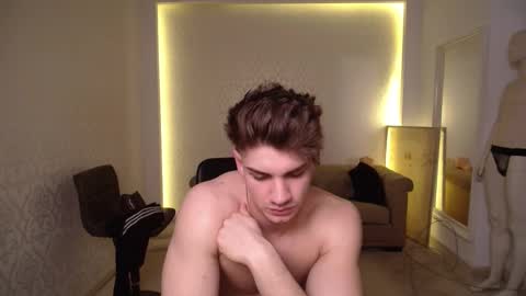 MaxKaiden online show from 21, 2, 2025