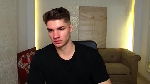 MaxKaiden online show from 7, 10, 2025